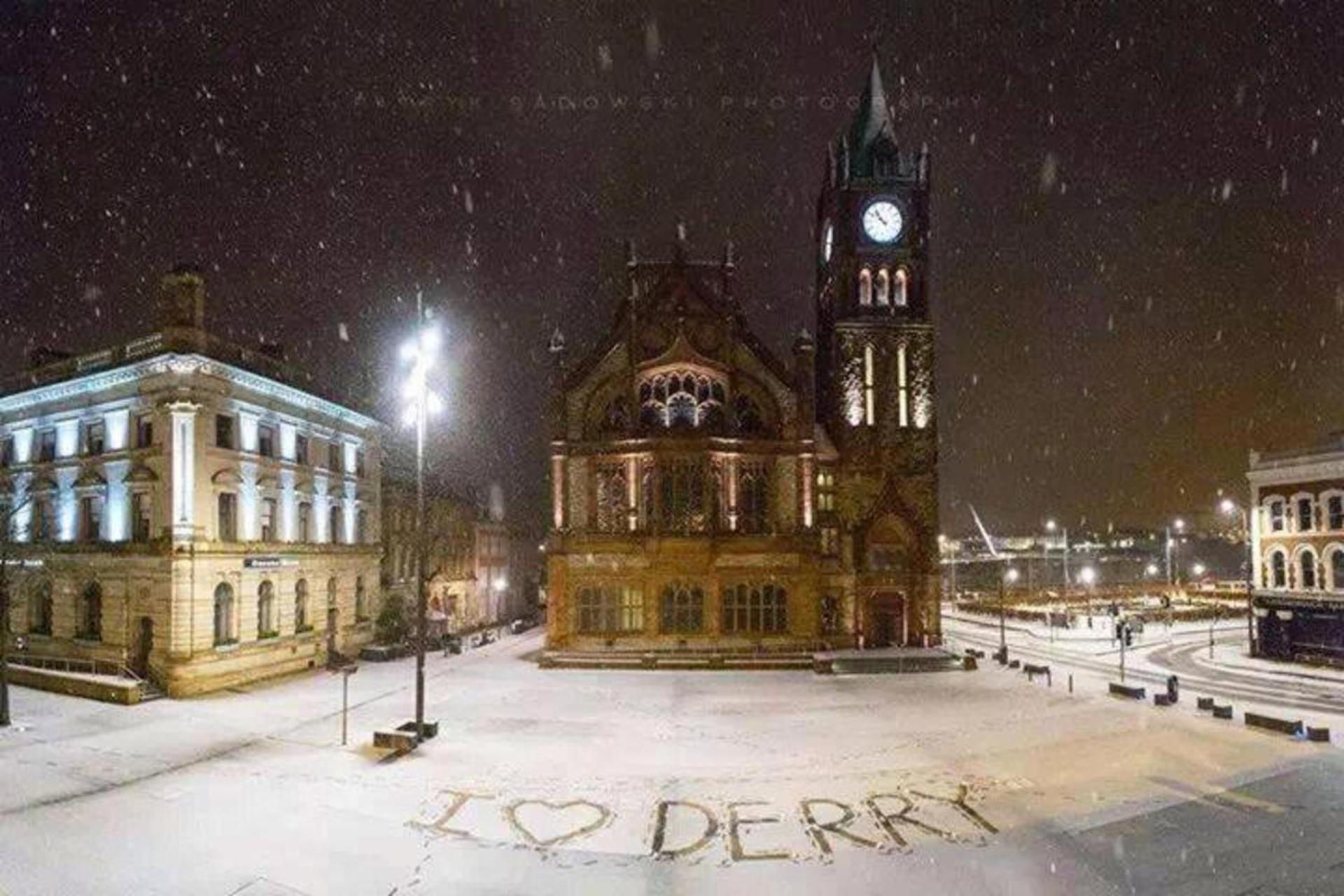 Helens House Derry City Centre Remarkable 3-Bed Esterno foto